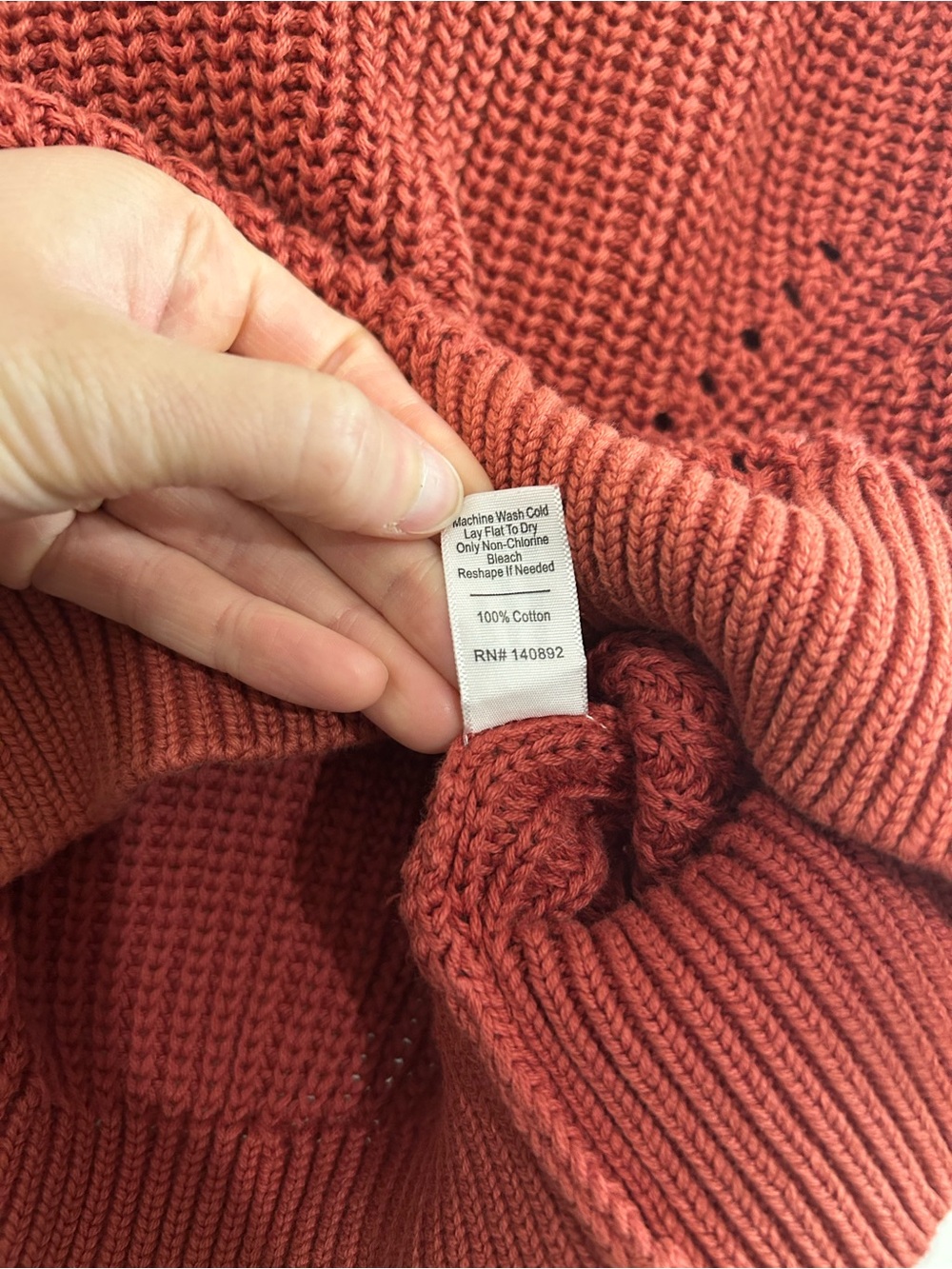 Marine Layer Women’s Coral Knit Sleeveless Crewneck Sweater - Picture 4 of 7